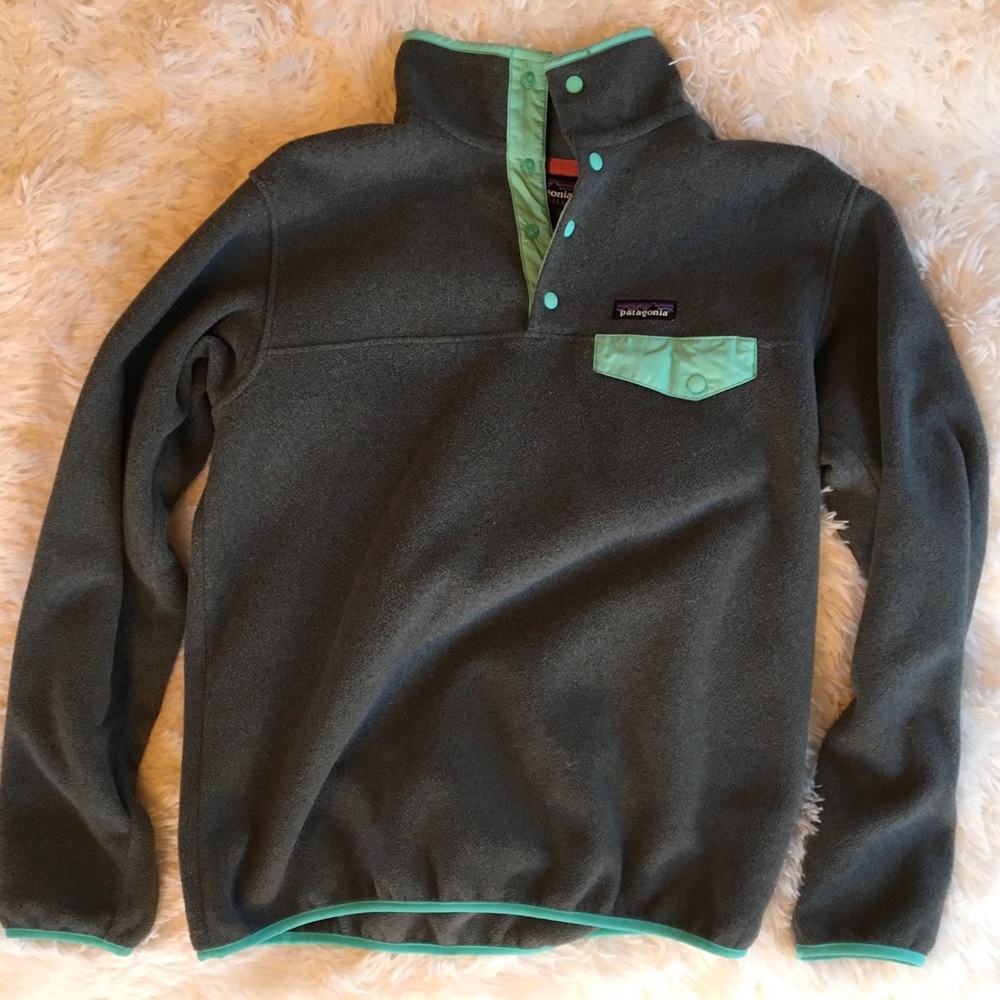 Grey Patagonia Synchilla Pullover